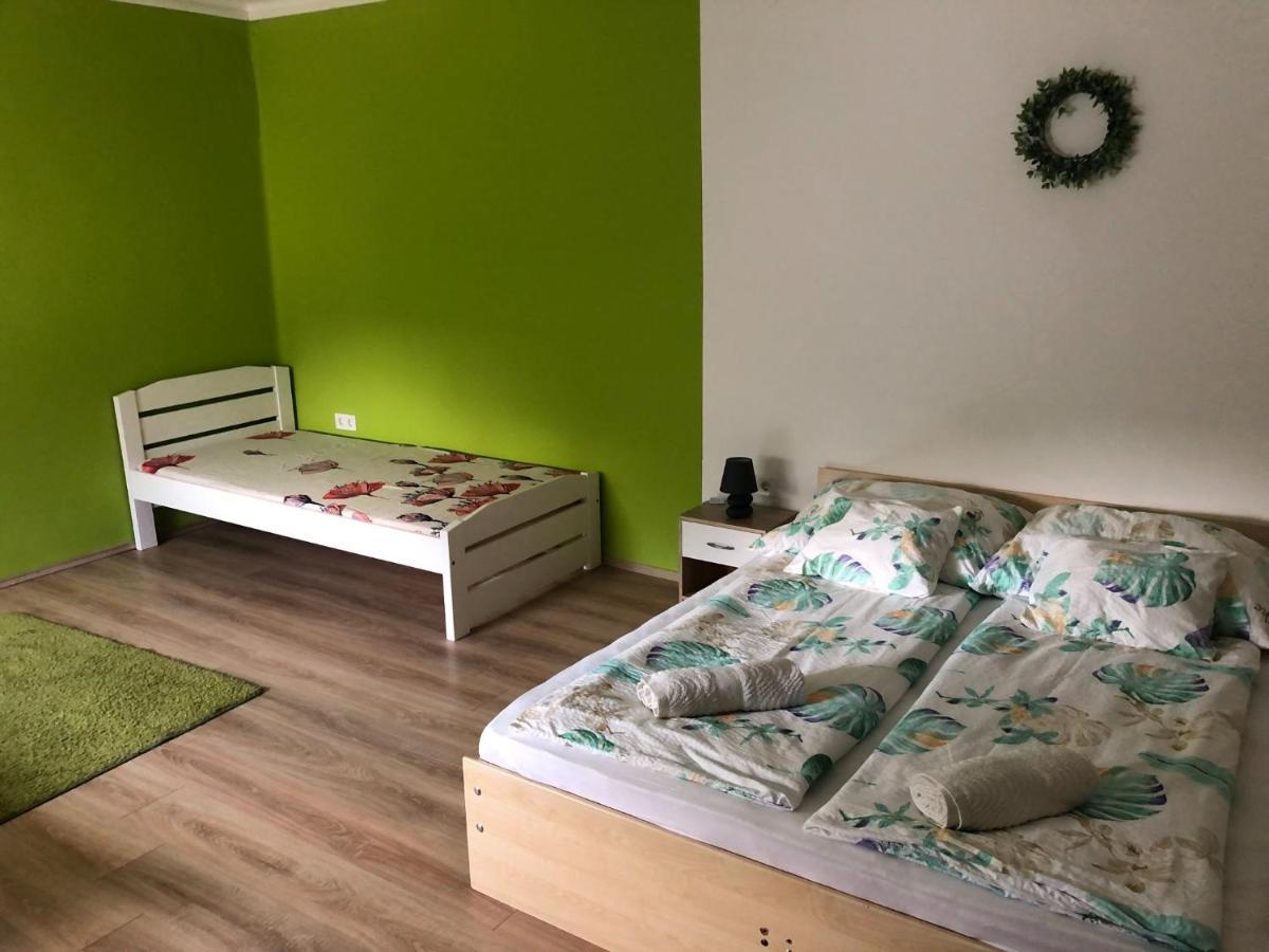 Natalia Apartman Apartment Mako Bagian luar foto